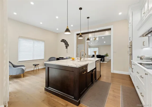 Photo 3 of Condo for sale at 177 Gannet Ct, North Hempstead, NY 11030 | MLS# 1034201 | Listing updated on 2026-08-14