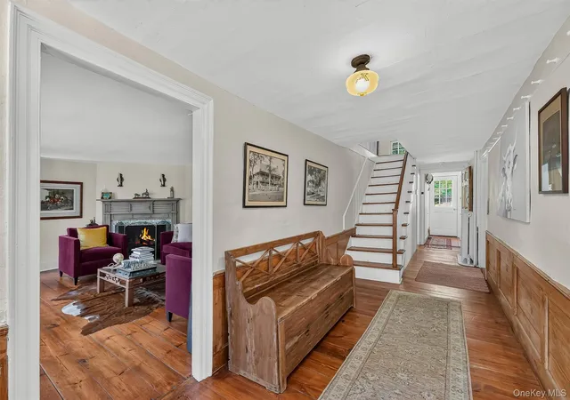 Photo 4 of Single family home for sale at 15 Inningwood Rd, New Castle, NY 10562 | MLS# 1034206 | Listing updated on 2026-10-07