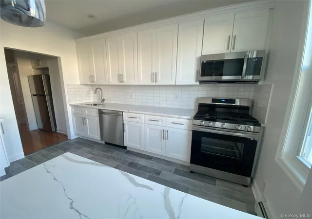 Photo 4 of House for sale at 71-27 69th Street, New York, NY 11385 | MLS# 1034215 | Listing updated on 2026-09-03