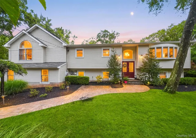 Photo 1 of Sale Pending at 12 Brentwood Dr, Clarkstown, NY 10956 | MLS# 1034232 | Listing updated on 2026-08-24