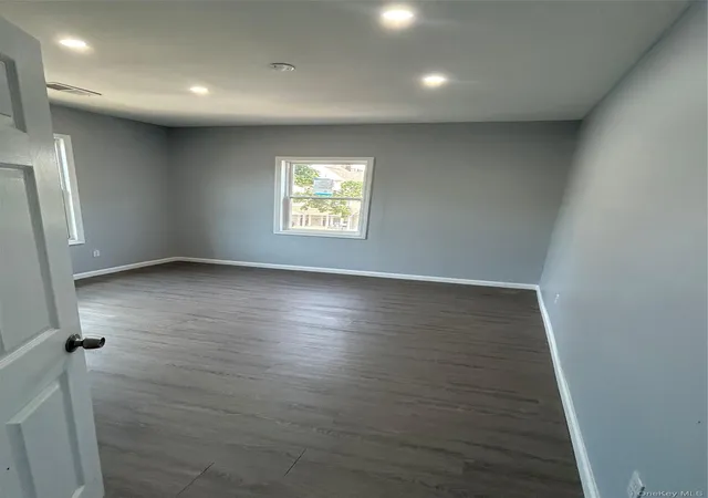 Photo 7 of Multi family home for sale at 137 South 14th, Mount Vernon, NY 10550 | MLS# 1034234 | Listing updated on 2026-08-15