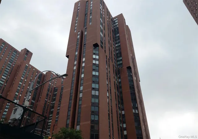 1st image of 1601 3rd Ave #28C, New York, NY 10128 | MLS# 1034251