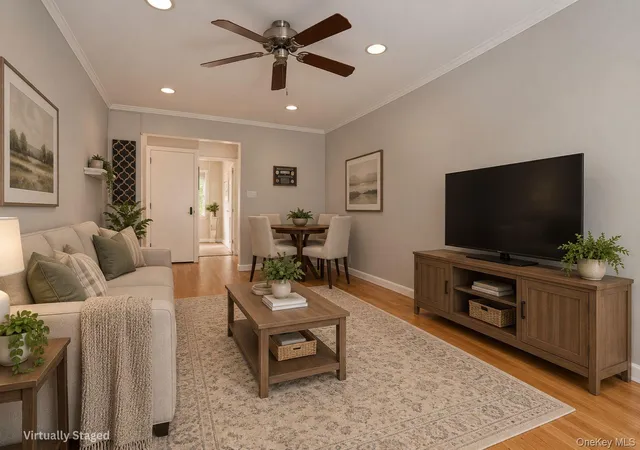 Photo 3 of Sale Pending at 17 Leewood Cir #4R, Eastchester, NY 10709 | MLS# 1034289 | Listing updated on 2026-10-01