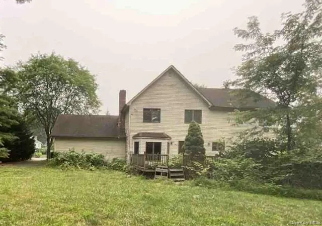 2nd image of 18 Lady Godiva Wy, Clarkstown, NY 10956 | MLS# 1034332