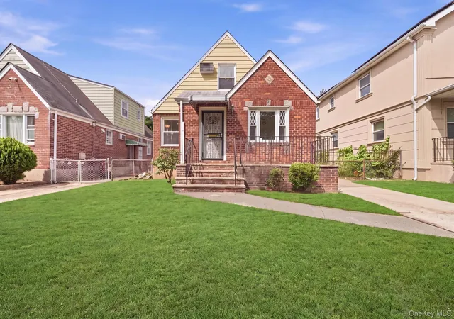 Single family home for sale at 5332 187th Street, New York, NY 11365 | MLS# 1034337