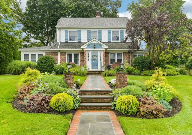 Photo 1 of Single family home for sale at 110 William St, North Hempstead, NY 11596 | MLS# 1034339 | Listing updated on 2026-09-17