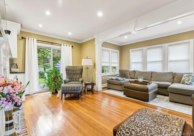 Photo 3 of Single family home for sale at 110 William St, North Hempstead, NY 11596 | MLS# 1034339 | Listing updated on 2026-09-13