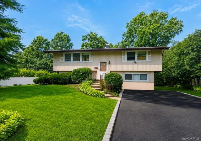 1st image of 26 Deepdale Dr, Smithtown, NY 11725 | MLS# 1034399