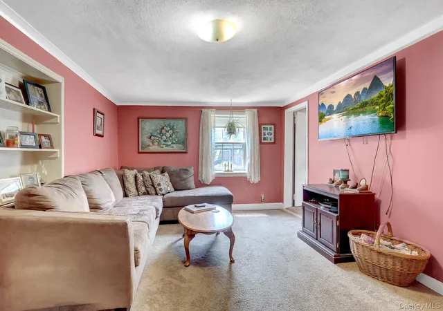 Photo 4 of Single family home for sale at 1315 Coates Ave, Islip, NY 11741 | MLS# 1034406 | Listing updated on 2026-10-04