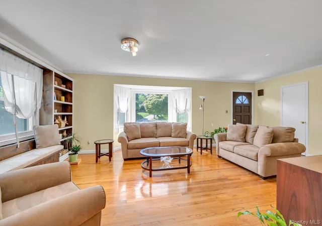 Photo 2 of Sale Pending at 12 Compass Ct, Huntington, NY 11743 | MLS# 1034444 | Listing updated on 2026-08-26