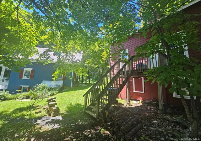 Photo 3 of Single family home for sale at 70 Main St, Chester Town, NY 10918 | MLS# 1034449 | Listing updated on 2026-08-05