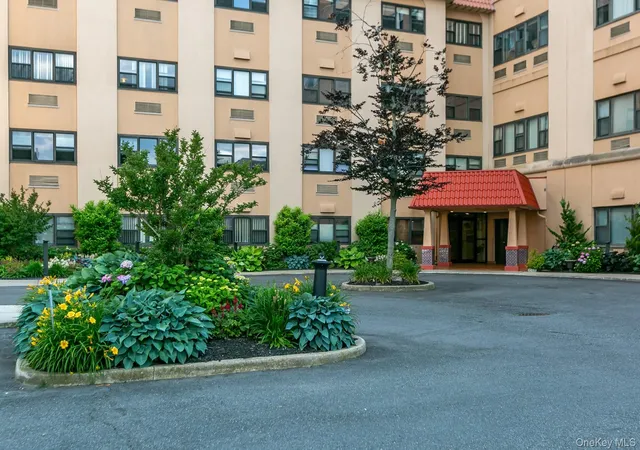 Photo 2 of Condo for sale at 185 W Park Ave #316, Long Beach, NY 11561 | MLS# 1034453 | Listing updated on 2026-10-10