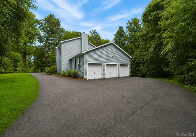 Photo 2 of Single family home for sale at 26 Corriedale Ln, Marbletown, NY 12419 | MLS# 1034458 | Listing updated on 2026-08-28