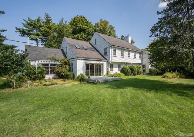 Photo 3 of Single family home for sale at 257 Adams Ln, Hempstead, NY 11557 | MLS# 1034463 | Listing updated on 2026-09-17