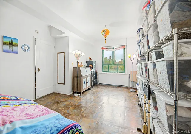 Listing Photo 5 - Condo for sale in building located at 1705 Purdy St, New York, NY 10462 - Unit #7F