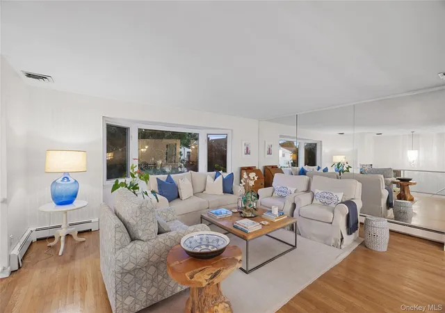 Photo 3 of Sale Pending at 31 Lake Ct, Oyster Bay, NY 11758 | MLS# 1034474 | Listing updated on 2026-09-01