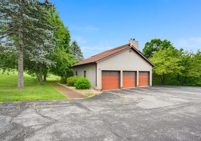Photo 2 of Sale Pending at 27 Patricia Dr, Pleasant Valley, NY 12569 | MLS# 1034490 | Listing updated on 2026-09-20