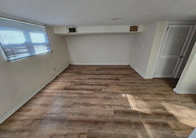 Listing Photo 2 - Condo for sale in building located at 462 S 3rd Ave, Mount Vernon, NY 10550