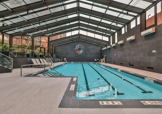 Photo 5 of Sale Pending at 4 Martine Ave #711, White Plains, NY 10606 | MLS# 1034522 | Listing updated on 2026-08-29