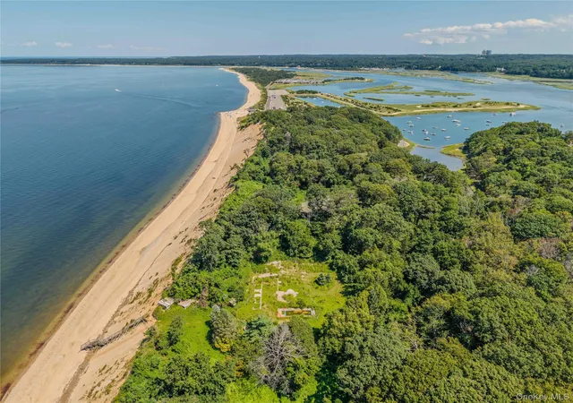 5th image of 546 Long Beach Rd, Smithtown, NY 11780 | MLS# 1034543