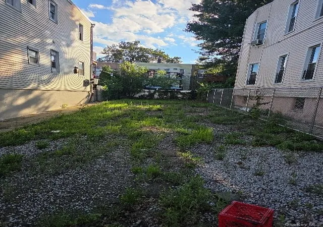 Photo 1 of Land for sale at 1923 Barnes Ave, New York, NY 10462 | MLS# 1034550 | Listing updated on 2026-08-20