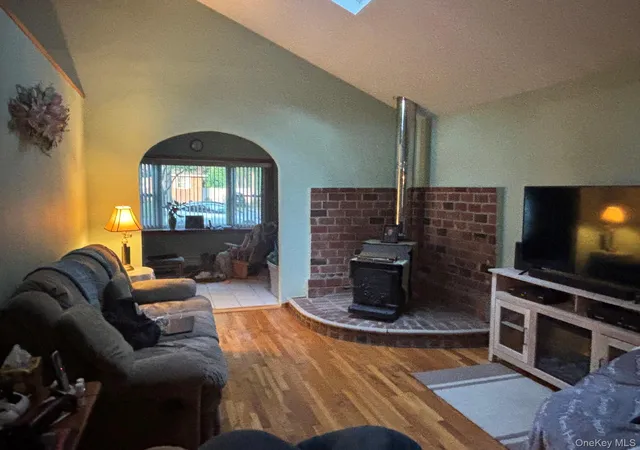 2nd image of 255 Auborn Ave, Brookhaven, NY 11967 | MLS# 1034565