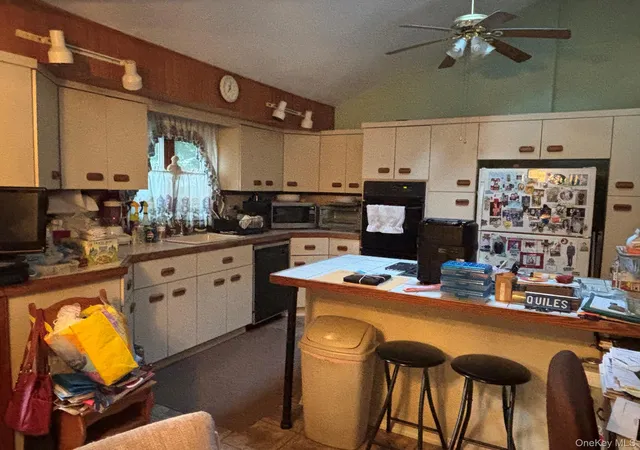 Photo 3 of Sale Pending at 255 Auborn Ave, Brookhaven, NY 11967 | MLS# 1034565 | Listing updated on 2026-08-22