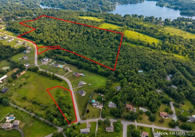2nd image of 64 Shalimar Dr, New Windsor, NY 12553 | MLS# 1034572