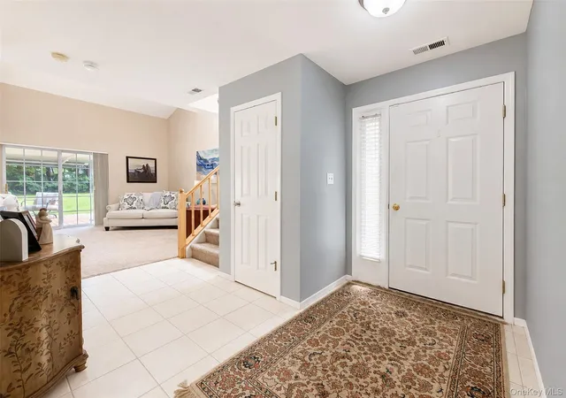Photo 3 of Sale Pending at 333 Prairie Ct, Brookhaven, NY 11949 | MLS# 1034580 | Listing updated on 2026-09-18