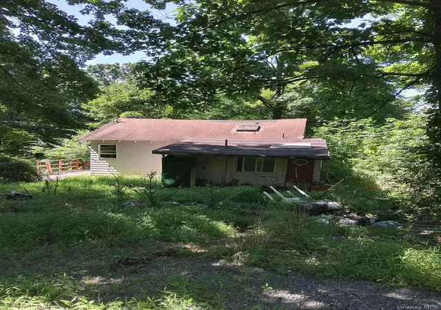 1st image of 90 Arcardian Trl, Blooming Grove, NY 10950 | MLS# 1034588