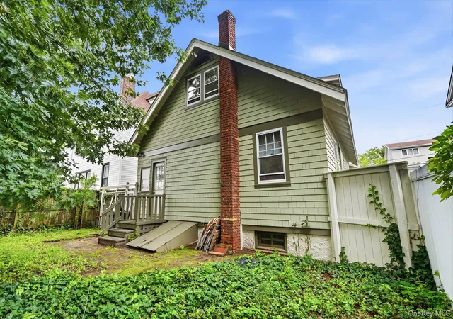 Photo 42 of Single family home for sale at 215 Demorest Ave, New York, NY 10314 | MLS# 1034610 | Listing updated on 2026-08-10