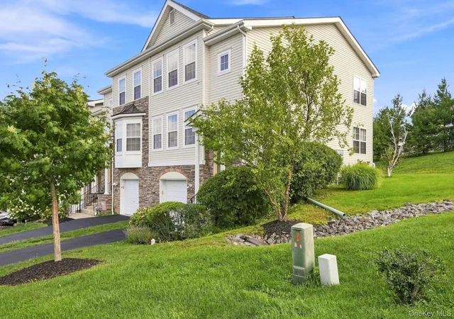 Photo 3 of Condo for sale at 227 Orleans Rd #14-6, Newburgh (town), NY 12550 | MLS# 1034649 | Listing updated on 2026-09-16