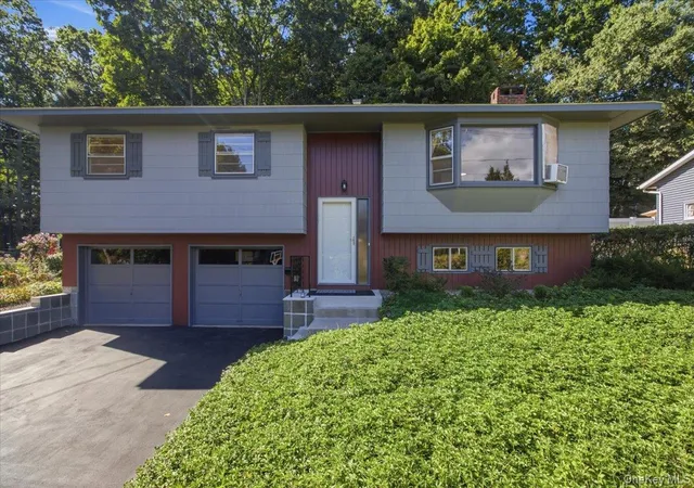 Photo 2 of Single family home for sale at 66 Lamb Ave, Saugerties, NY 12477 | MLS# 1034661 | Listing updated on 2026-09-13