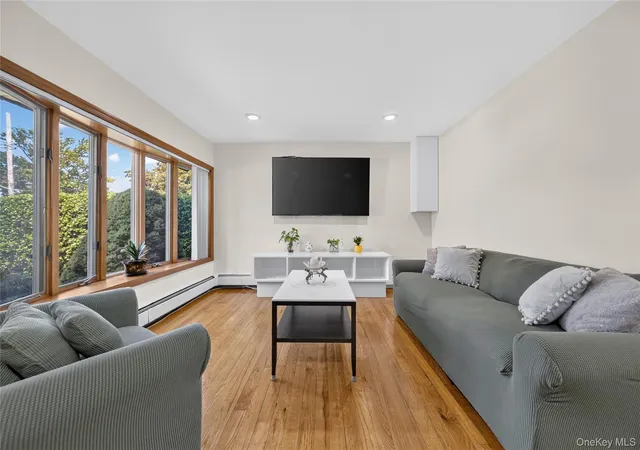 Photo 2 of Single family home for sale at 612 Marcellus Rd, North Hempstead, NY 11596 | MLS# 1034664 | Listing updated on 2026-08-16