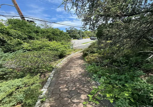 Photo 10 of Sale Pending at 780 Mamaroneck Ave, White Plains, NY 10605 | MLS# 1034679 | Listing updated on 2026-08-27