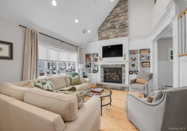 Photo 3 of Sale Pending at 15 James Ave, Oyster Bay, NY 11732 | MLS# 1034712 | Listing updated on 2026-08-25
