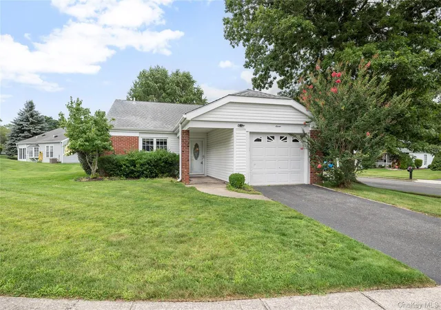 Photo 1 of Condo for sale at 7 Avon Ct, Brookhaven, NY 11961 | MLS# 1034719 | Listing updated on 2026-10-07