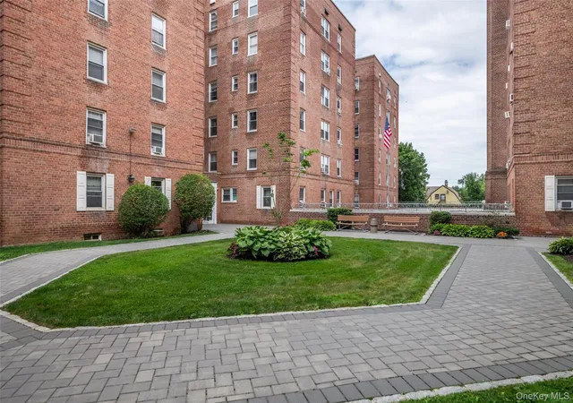 4th image of 60 Locust Ave #A-609, New Rochelle, NY 10801 | MLS# 1034721