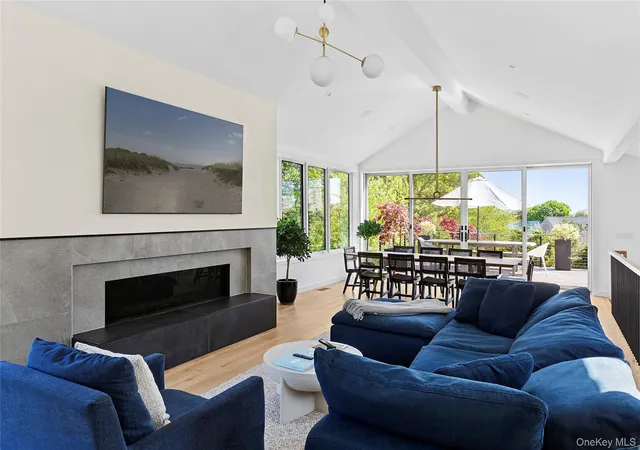 Photo 3 of Single family home for sale at 29 Monroe Dr, East Hampton, NY 11954 | MLS# 1034737 | Listing updated on 2026-10-03