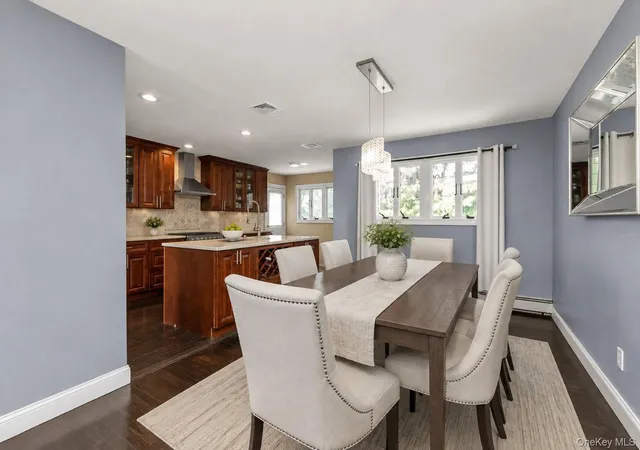 Photo 4 of Single family home for sale at 46 Valley Ln E, Hempstead, NY 11581 | MLS# 1034750 | Listing updated on 2026-09-03