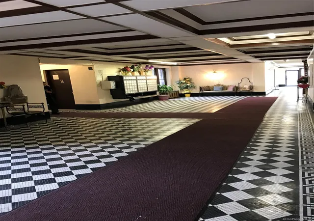 2nd image of 2925 Matthews Ave, New York, NY 10467