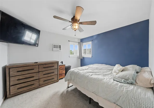 4th image of 4 Farragut Ave, Babylon, NY 11757 | MLS# 1034769