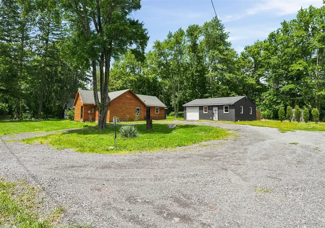 Photo 2 of Sale Pending at 290 Route 17k, Wallkill, NY 12721 | MLS# 1034782 | Listing updated on 2026-09-18