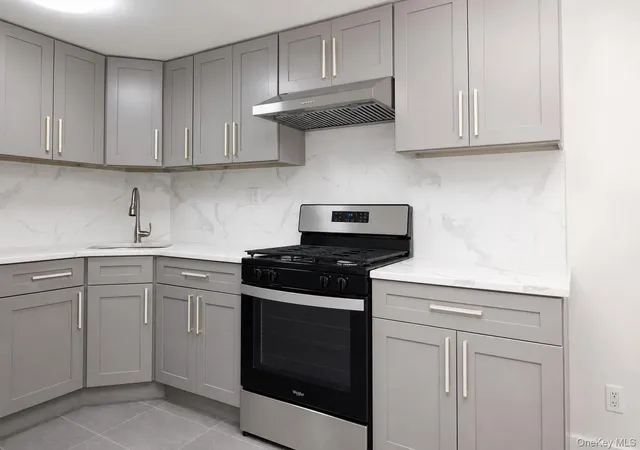 Listing Photo 4 - Condo for sale in building located at 14434 37th Ave, New York, NY 11354 - Unit #402