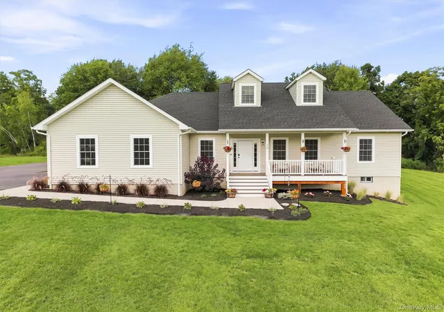 Photo 2 of Single family home for sale at 19 Firemens Ln, Newburgh (town), NY 12550 | MLS# 1034806 | Listing updated on 2026-09-06