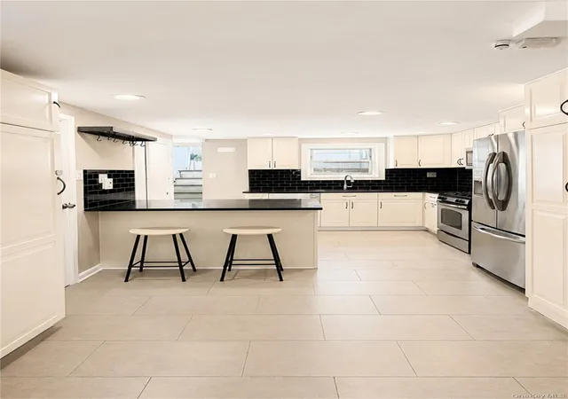 Photo 2 of Multi family home for sale at 21 31 25th Road, New York, NY 11102 | MLS# 1034812 | Listing updated on 2026-08-23