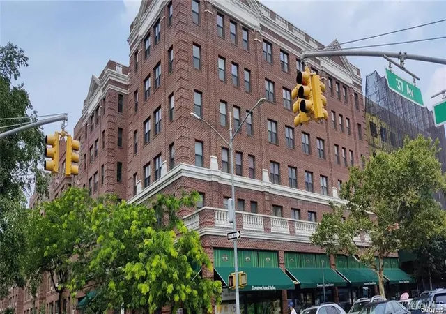 Photo 1 of Condo for sale at 8401 37th Avenue #306, New York, NY 11372 | MLS# 1034813 | Listing updated on 2026-09-03
