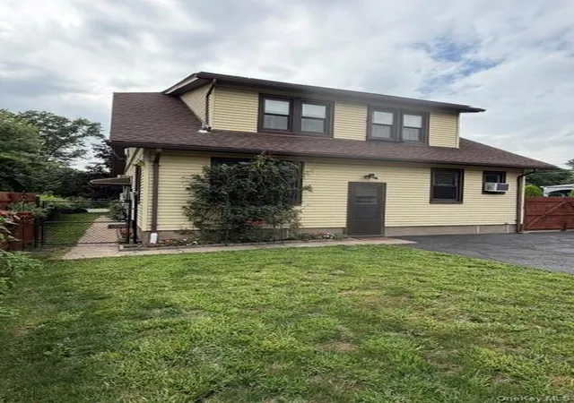 5th image of 176 Orange Ave, Ramapo, NY 10901 | MLS# 1034825