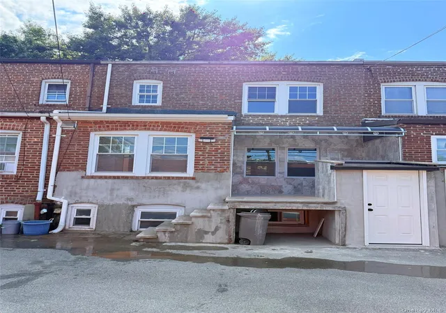 Photo 2 of Single family home for sale at 4709 188th Street, New York, NY 11358 | MLS# 1034829 | Listing updated on 2026-08-16