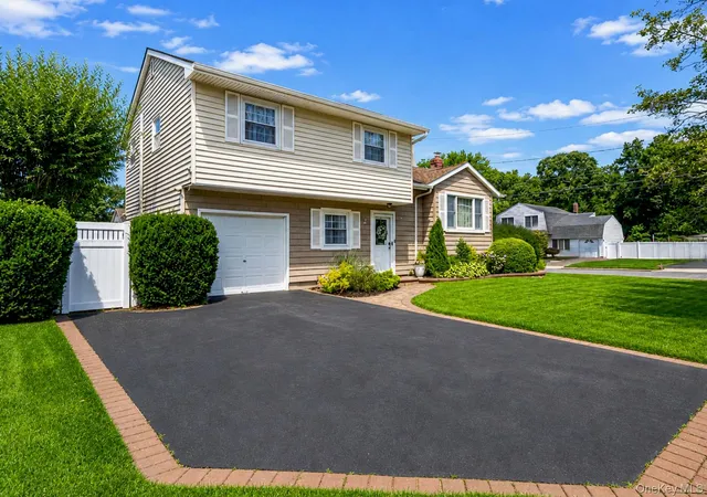 Photo 1 of Sale Pending at 2 Gould Dr, Brookhaven, NY 11755 | MLS# 1034839 | Listing updated on 2026-09-03